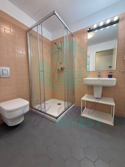 Apartament cu 2 camere semidecomandat, mobilat în Ștefan cel Mare