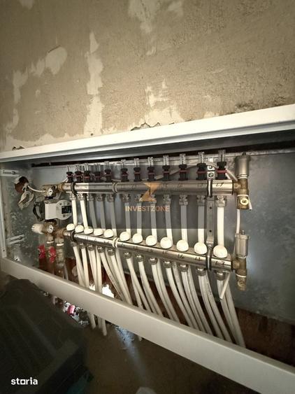 Casă cu 4 camere în Rontău