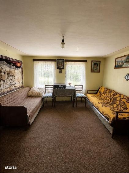 Casă cu 2 camere în Sângătin