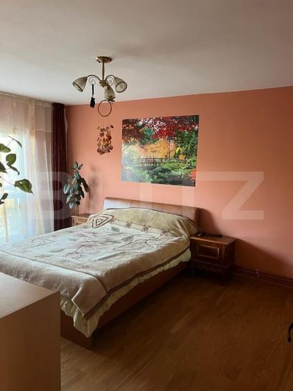 Apartament cu 4 camere decomandat, mobilat în Sud-Est