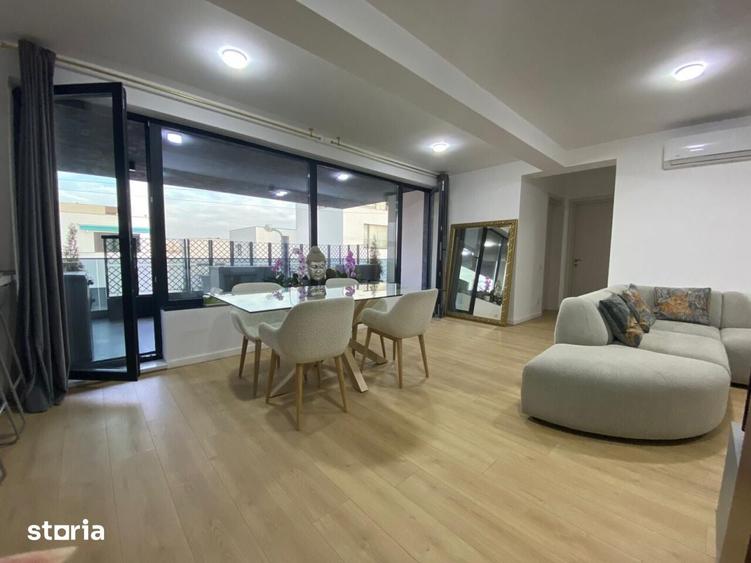 Apartament cu 4 camere în Central