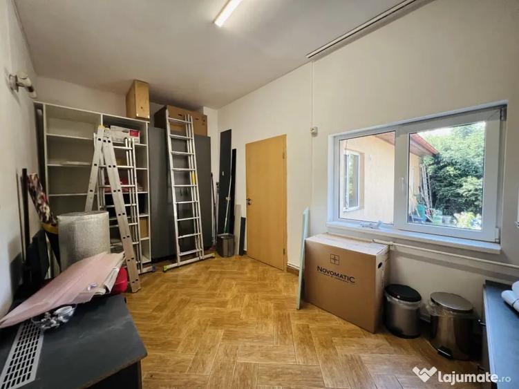 Casă cu 5 camere cu Teren 250 Mp în Cetății