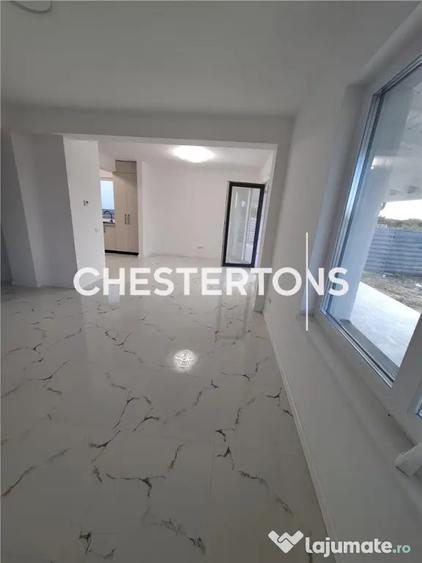 Casă cu 5 camere cu Teren 630 Mp în Corbeanca