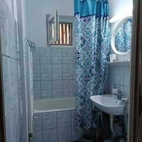 Apartament cu 2 camere semidecomandat în Boul Roșu