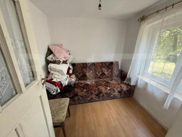 Casa partial renovata, 60mp utili , 6000 mp teren, zona Georocu Mare - 5