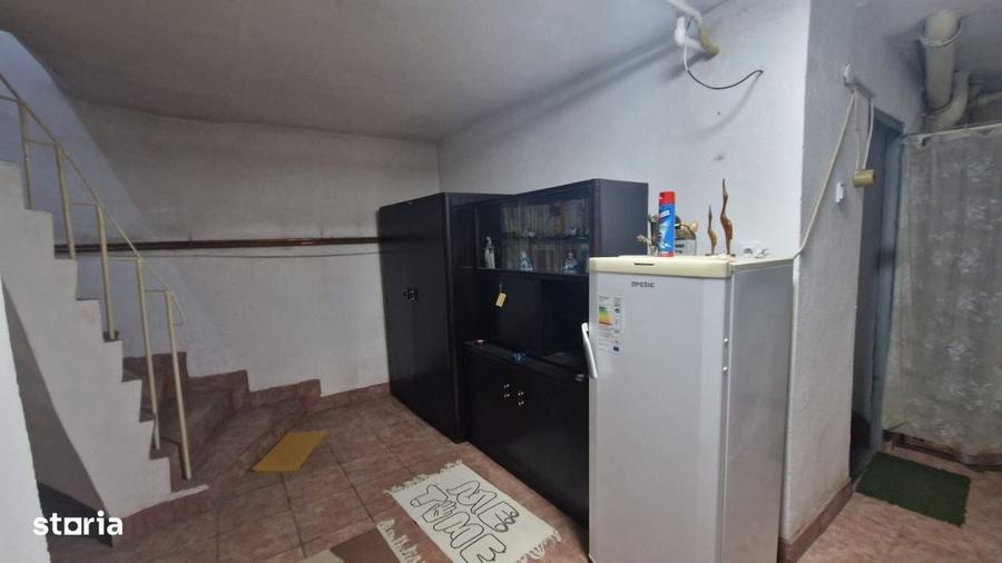 Casă cu 4 camere cu Teren 163 Mp în Central
