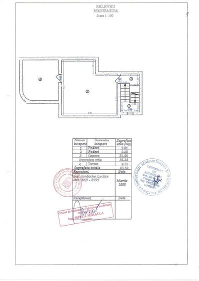 Casă individuală cu 13 camere cu Canalizare în Banu Manta