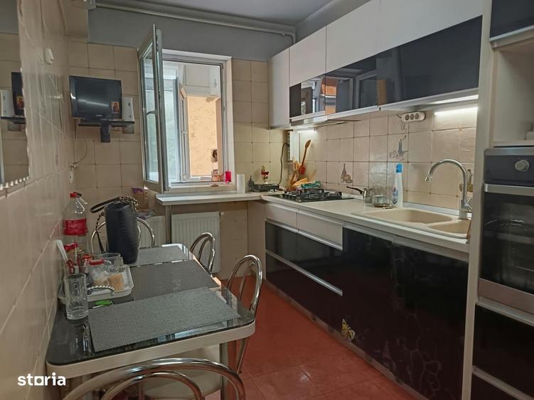 Apartament cu 2 camere decomandat, mobilat în Giurgiului