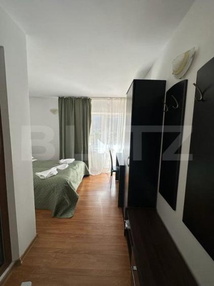 Pensiune 12 camere, 429mp, Busteni, zona Zamora - 1