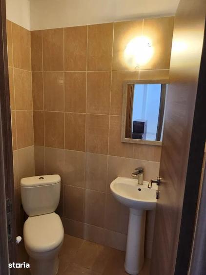 Apartament cu 3 camere decomandat în Colentina