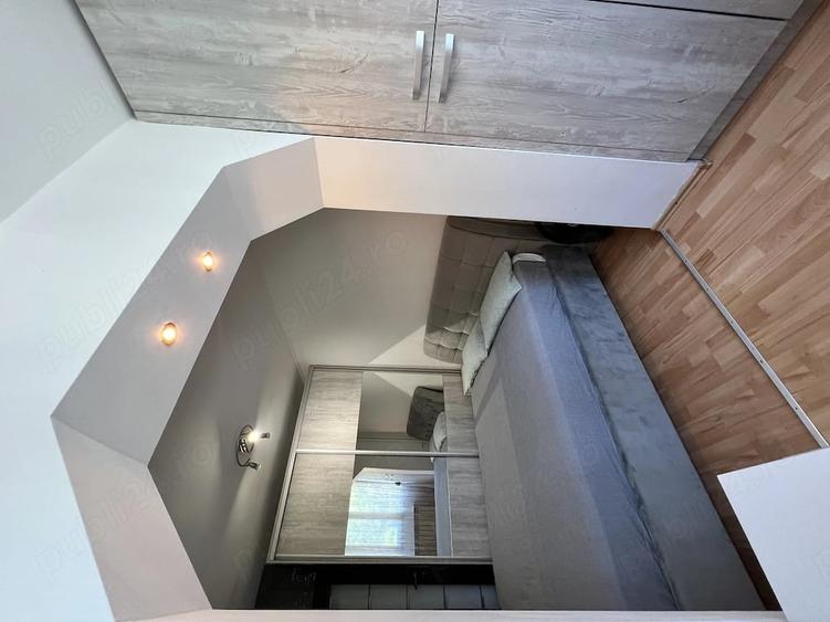 Apartament cu 3 camere semidecomandat în Central