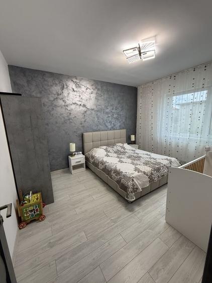 Apartament cu 2 camere decomandat în Viile Noi