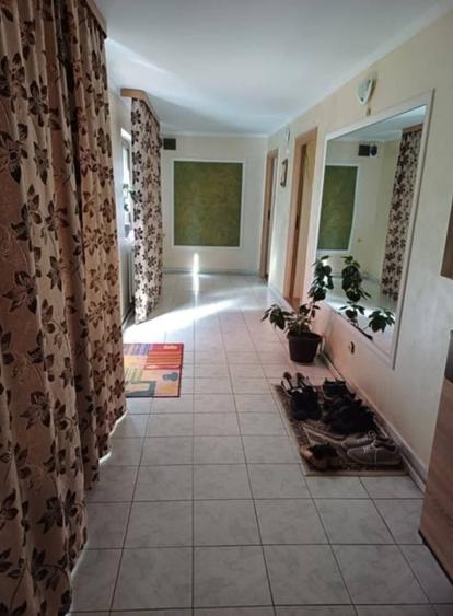 Casă cu 4 camere în Mihail Kogălniceanu