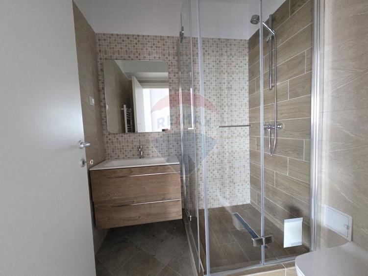 Apartament cu 3 camere decomandat, mobilat în Obor