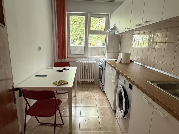 Apartament cu 2 camere decomandat, mobilat în 1 Decembrie 1918