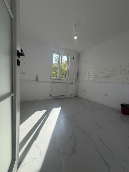 Apartament cu 2 camere decomandat în 1 Decembrie 1918