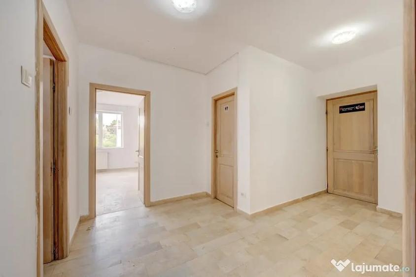 Casă cu 3 camere cu Teren 115 Mp în Drumul Sării