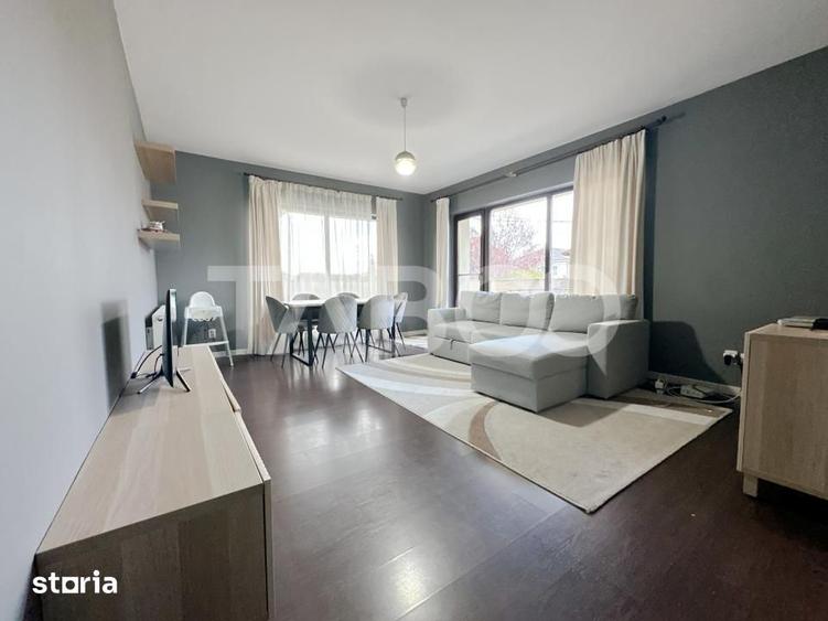 Apartament cu 2 camere semidecomandat, mobilat în Becaș