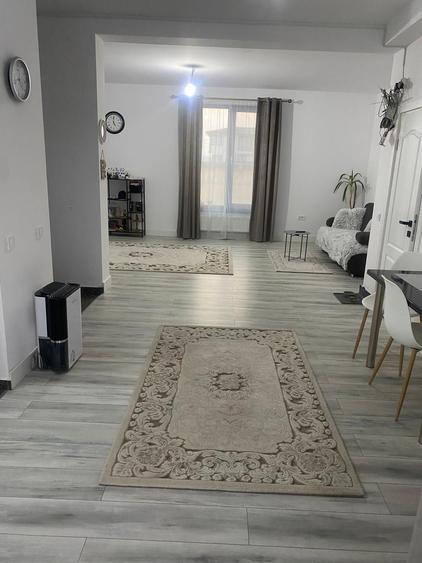 Casă cu 3 camere în Central