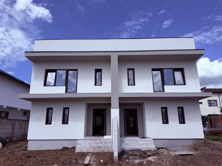 Casă cu 4 camere în Central