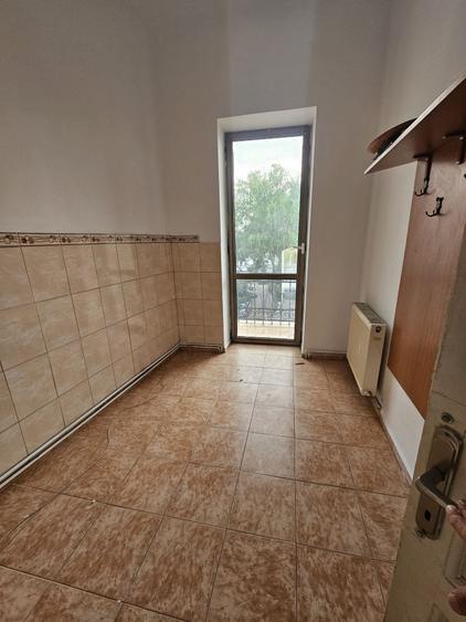 Spațiu comercial, de 60 mp, în Central