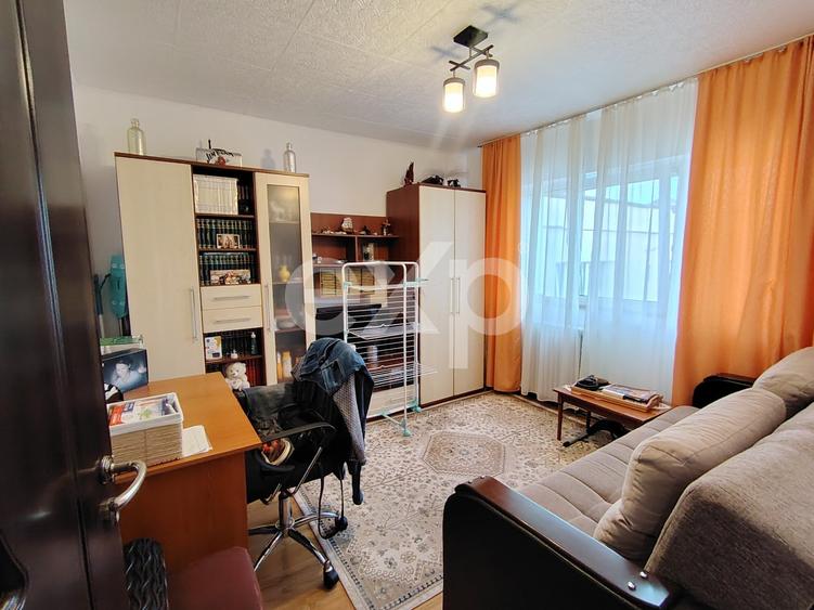 Apartament cu 2 camere decomandat, mobilat în Zorilor