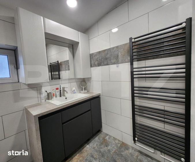 Casă cu 2 camere cu Teren 1000 Mp în Remetea