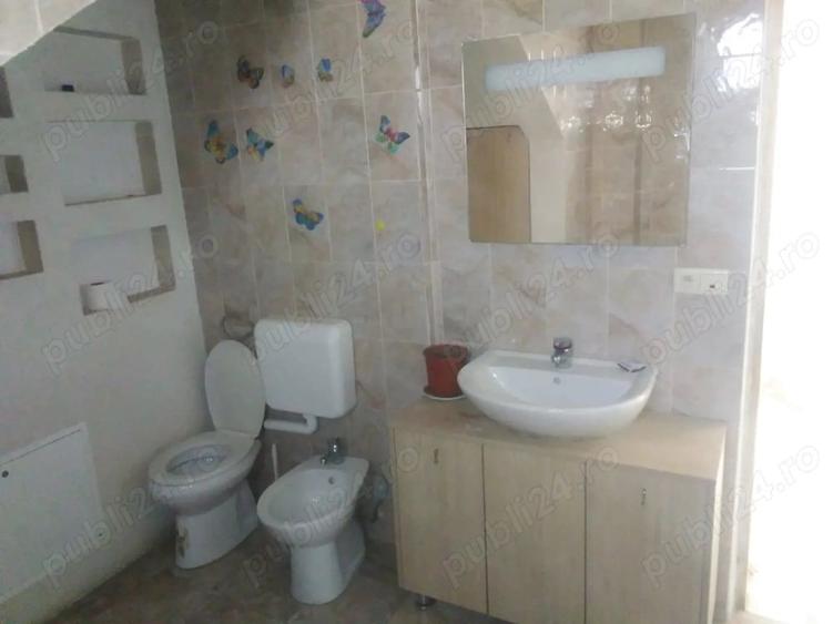 Casă cu 5 camere în Totoești