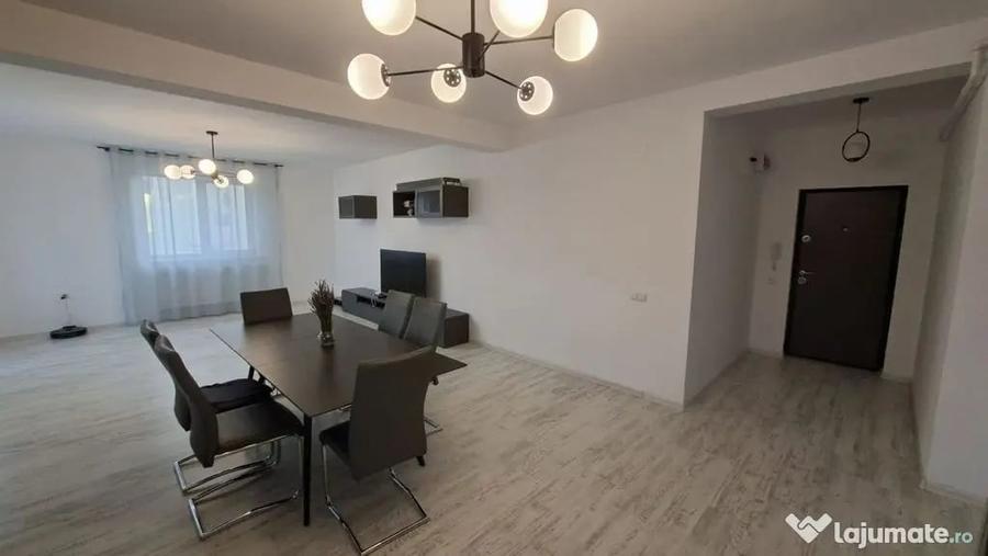 Apartament cu 3 camere decomandat în Ștefănești