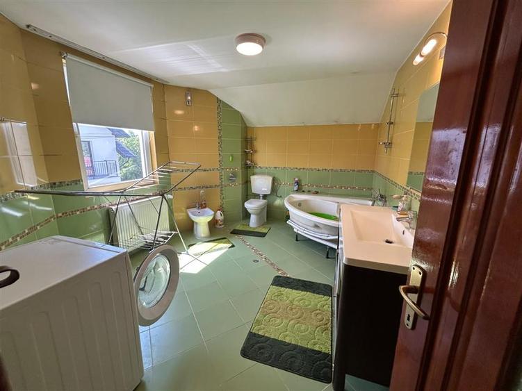 Duplex cu 3 camere cu Teren 350 Mp în Sfântu Ilie