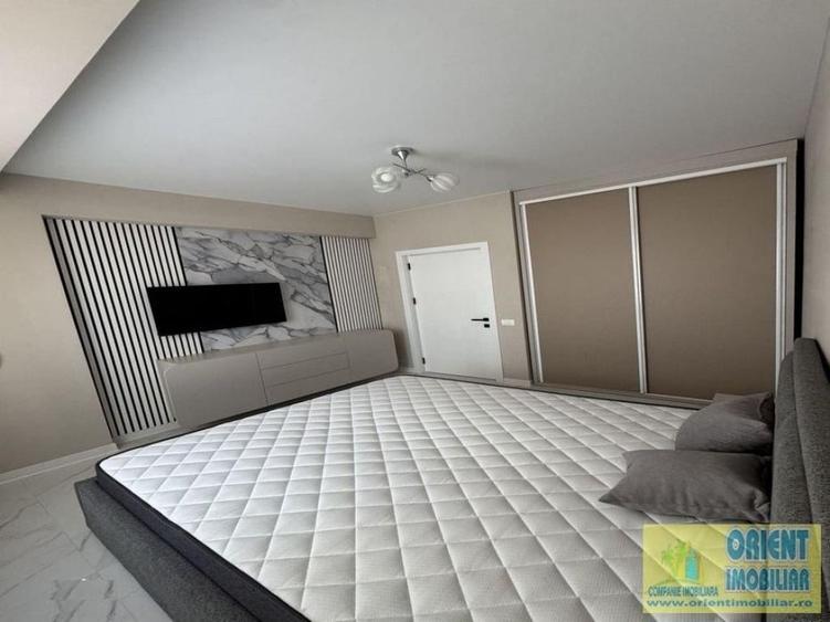 Apartament cu 2 camere decomandat în Palazu Mare