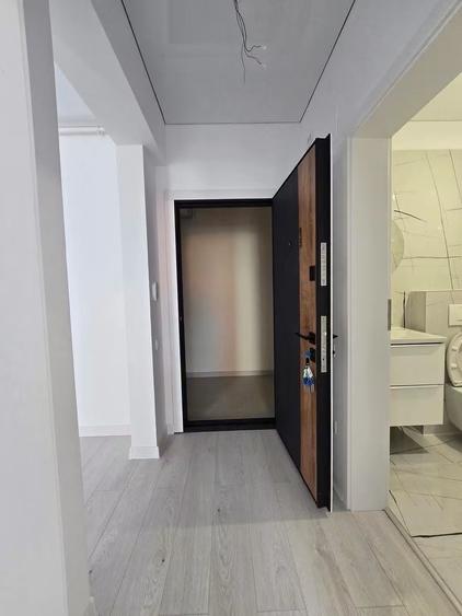 Apartament cu 2 camere decomandat în Dobroești