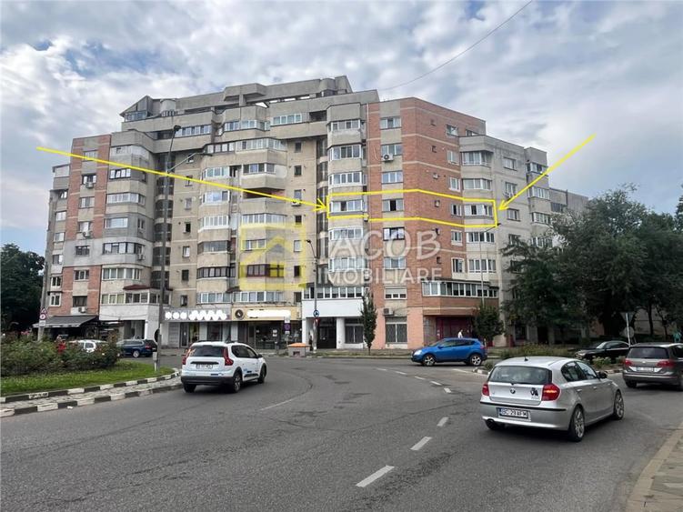 Apartament cu 3 camere decomandat în Ștefan cel Mare