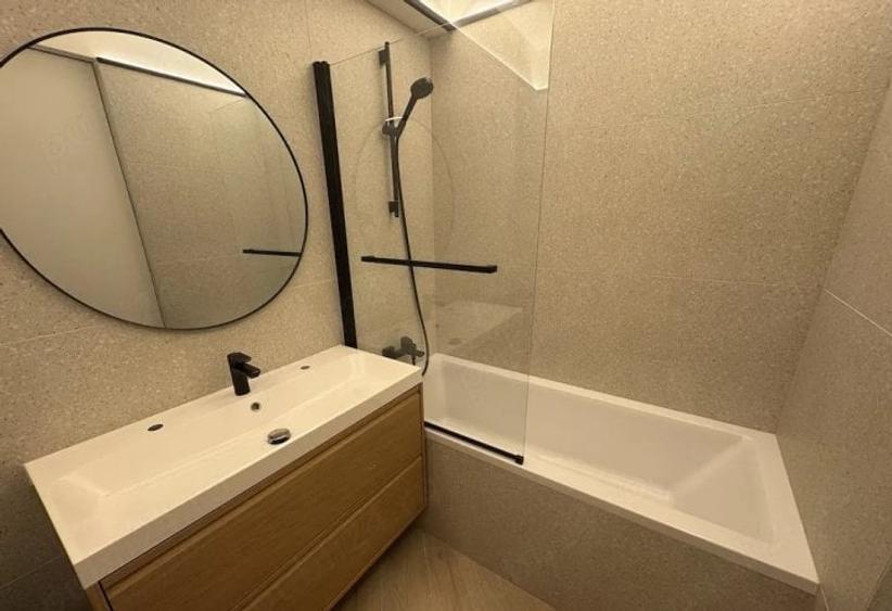 Apartament cu 2 camere decomandat în Pipera