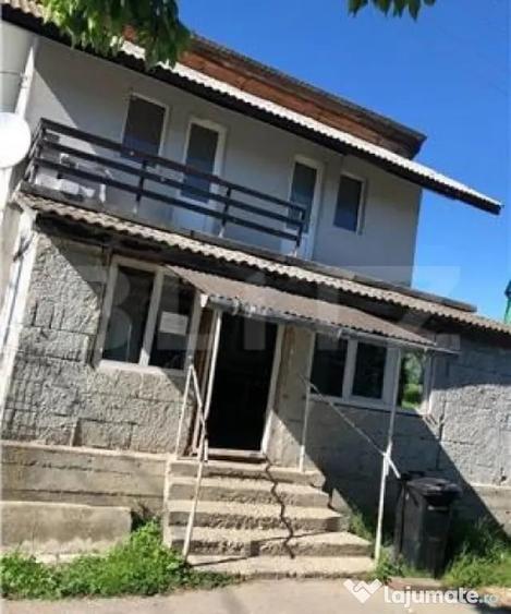Casă cu 3 camere cu Teren 500 Mp în Industrială