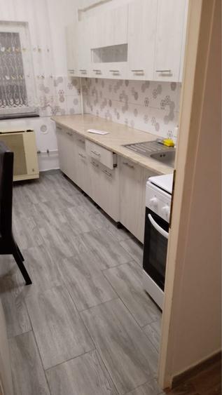 Inchiriez apartament cu 2 camere MV1 - 1