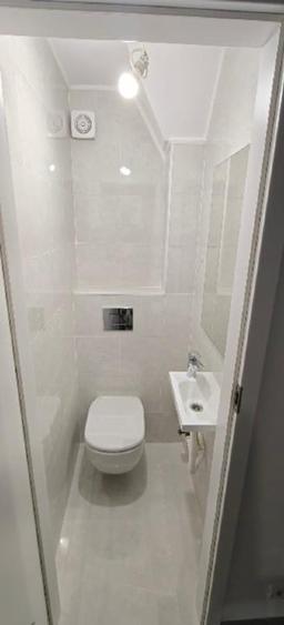 Apartament cu 4 camere decomandat în Drumul Taberei