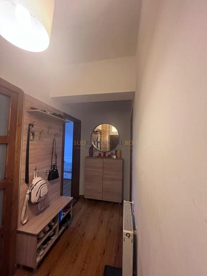 Apartament cu 2 camere decomandat, mobilat în Brâncoveanu
