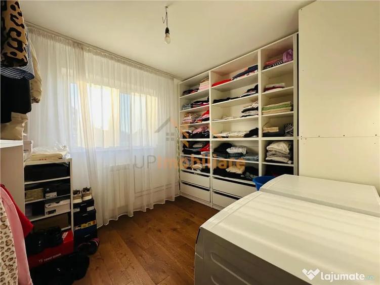 Apartament cu 4 camere decomandat în Nufărul