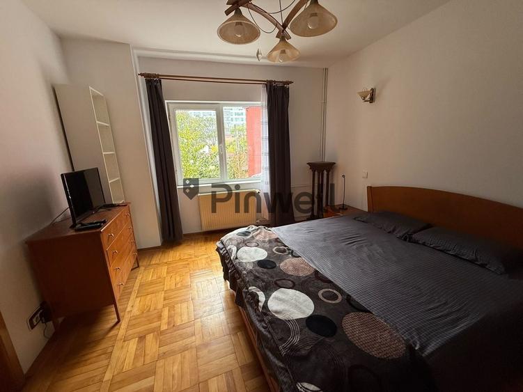 Apartament cu 3 camere decomandat, mobilat în Aviației