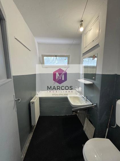 Apartament cu 2 camere semidecomandat în Cuptoare (Reșița)