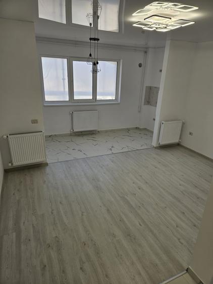 Apartament cu 2 camere semidecomandat în Militari