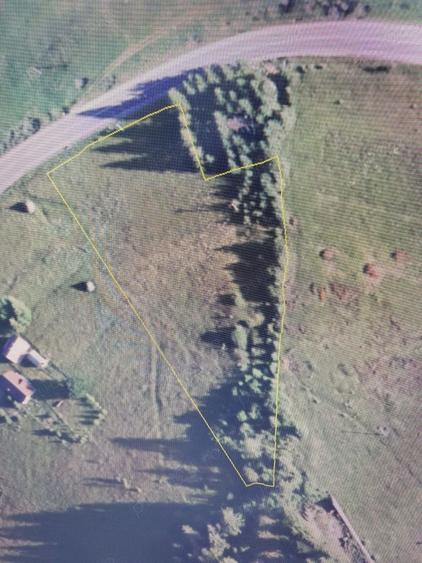 Teren de 8500 mp, în Piatra