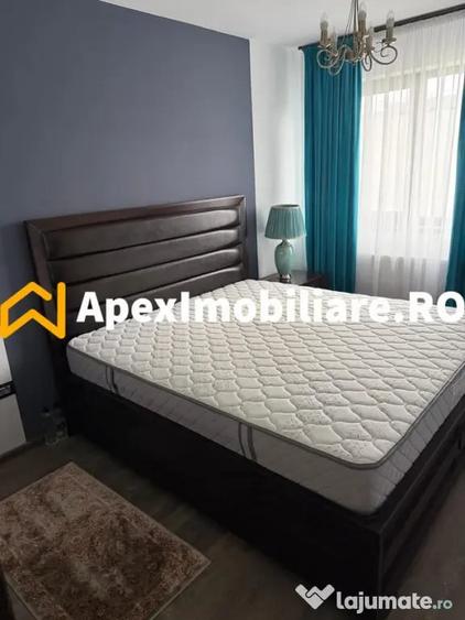 Apartament cu 4 camere decomandat în Titan