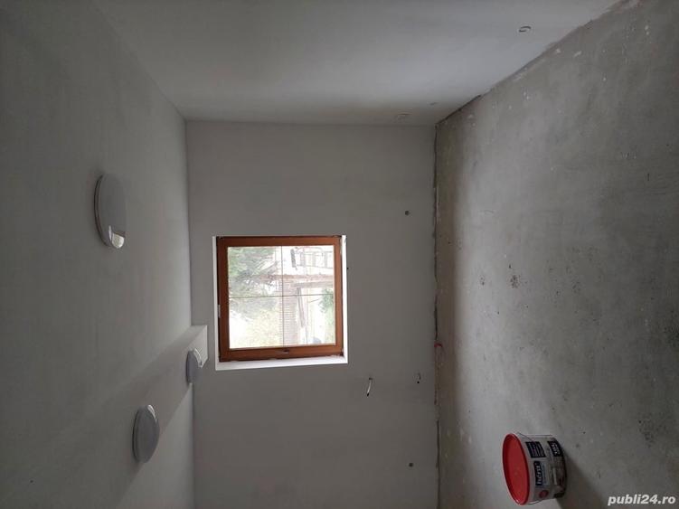 Casă cu 3 camere în Central