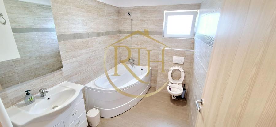 Duplex cu 4 camere cu Canalizare în Dumbrăvița