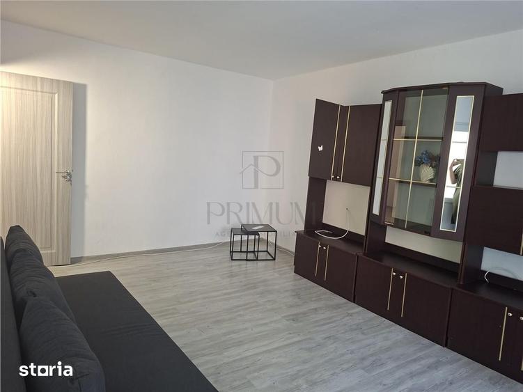 Apartament cu 2 camere decomandat, mobilat în Soarelui
