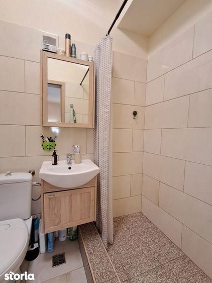 Casă cu 3 camere cu Canalizare în Apahida