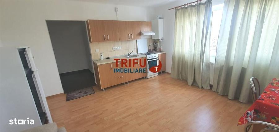 Apartament cu 2 camere decomandat în Micești