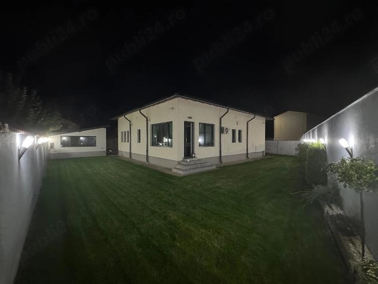 Casă cu 3 camere cu Teren 500 Mp în Strejnicu